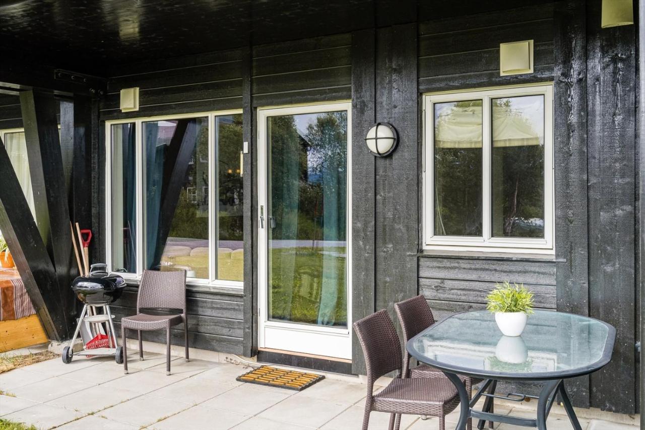 Leilighet Beitostolen Sentrum, Terrasse Og Innendors Parkering Ngoại thất bức ảnh